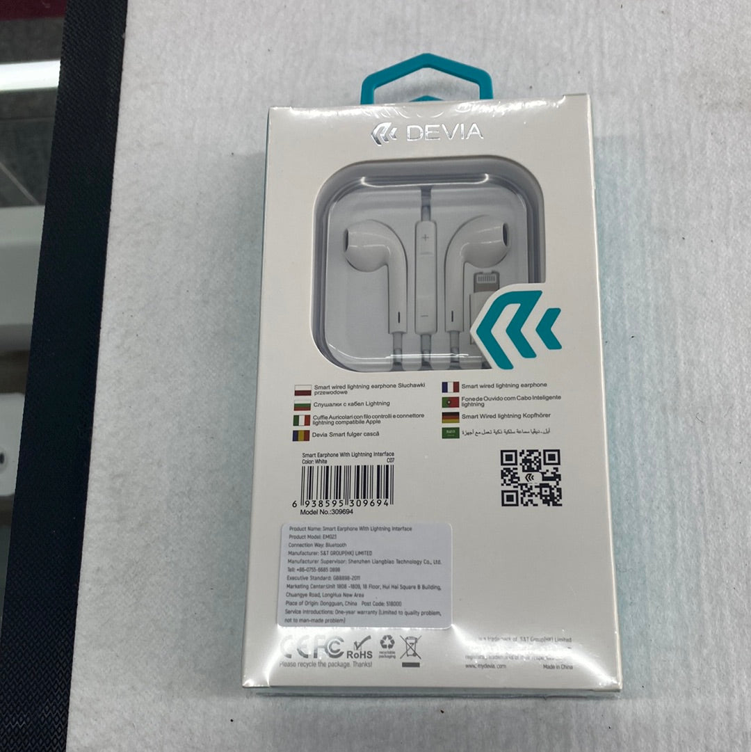Smart Earphone with Lightning Interface for iPhone
